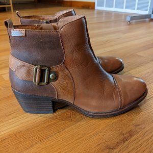 Pikolinos Baqueira W9M-8939 Booties in Cuero Brown